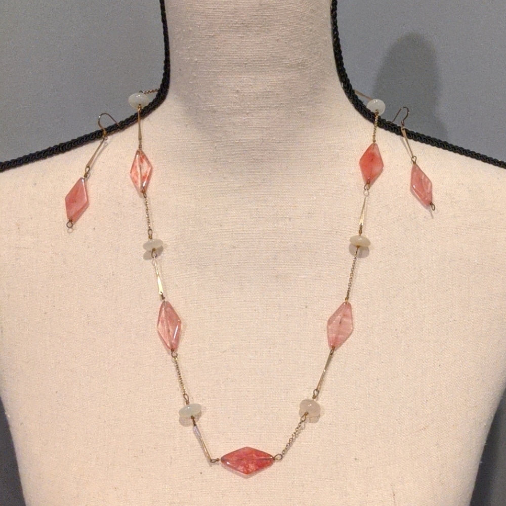 Handmade | Pink and Gold Necklace and Earrings